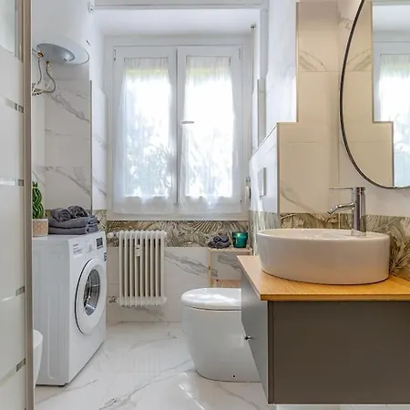Rio'S Cozy Apartment In The Heart Of Como Exterior foto