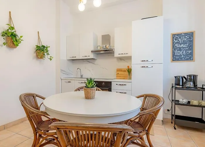 Rio\'S Cozy Apartment In The Heart Of Como
